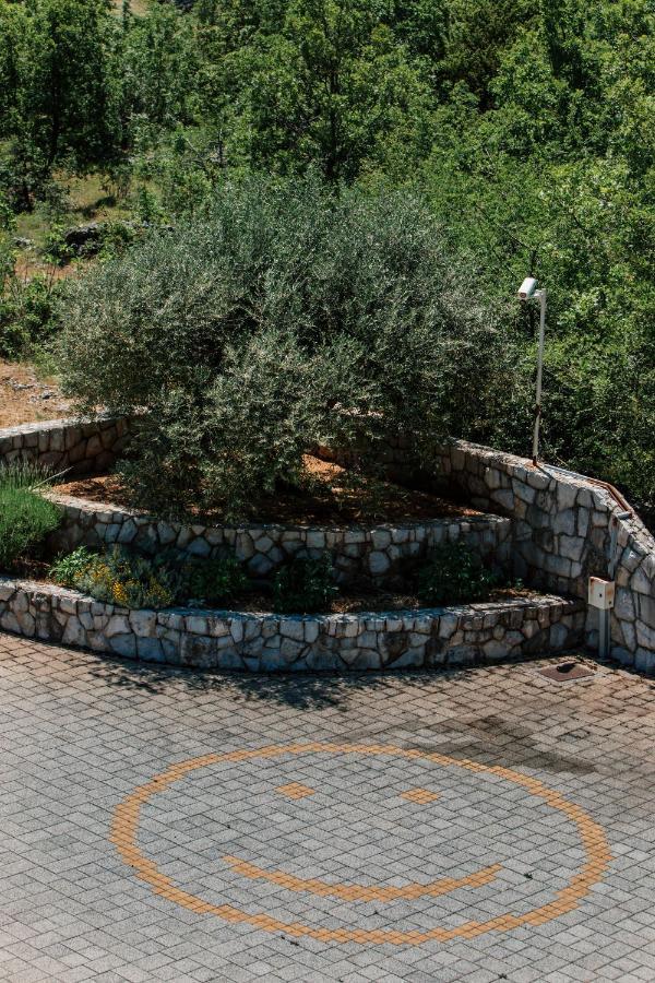 Villa Stillness Cista Provo Exterior photo